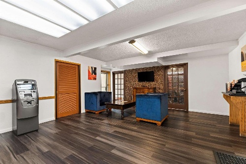 Rodeway Inn image 3